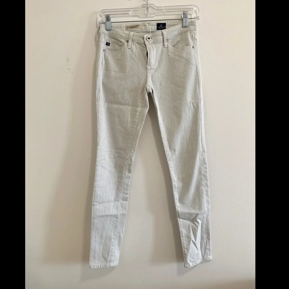 AG Jeans The Legging Ankle Jean in White with Gray Stripes - Picture 2 of 3